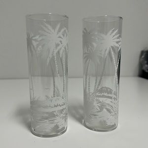 Set a two vintage palm tree cocktail glasses